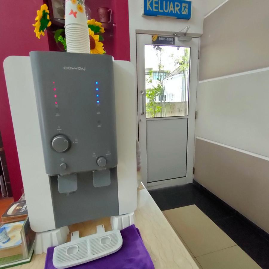 Cozzy Motel Malacca Екстериор снимка