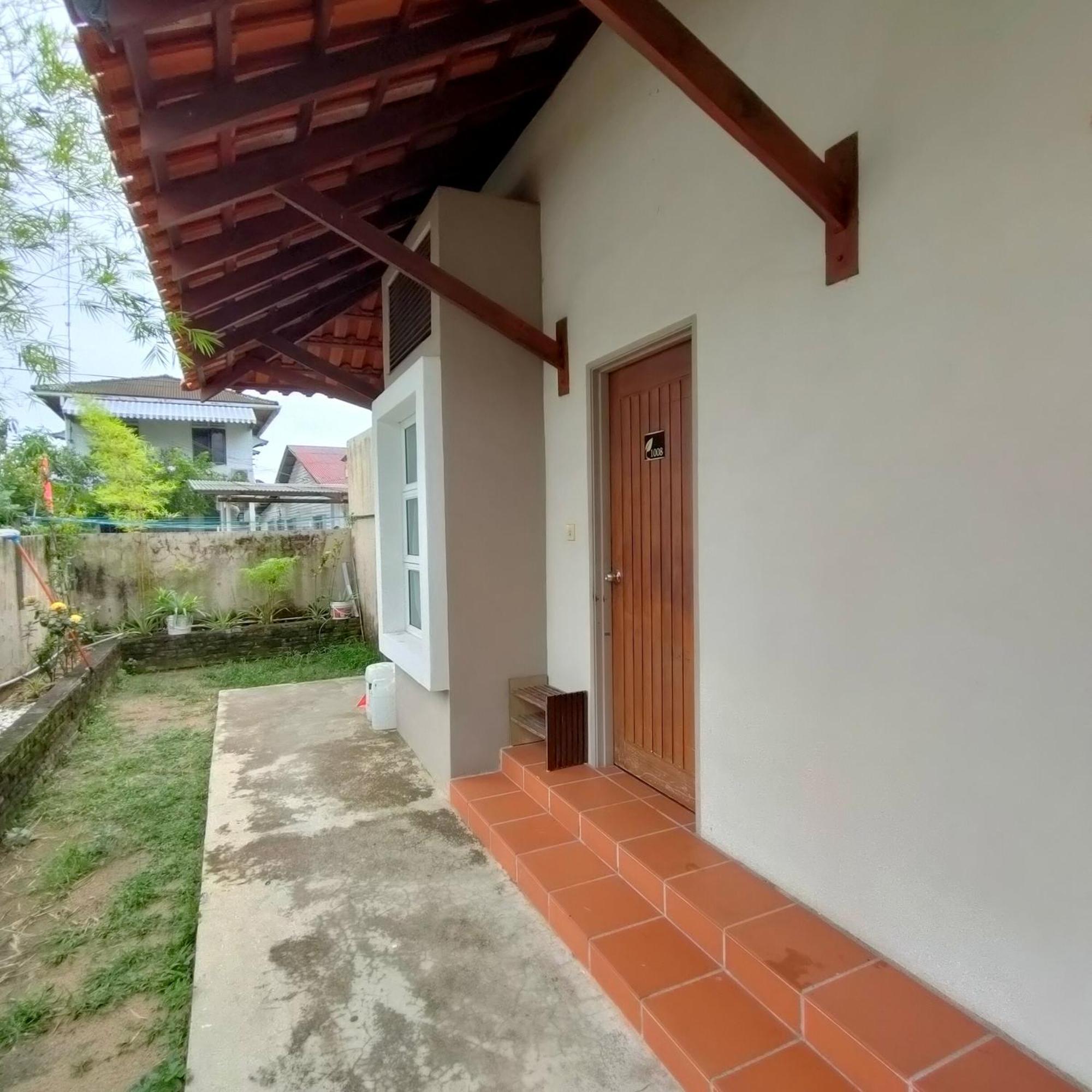 Cozzy Motel Malacca Екстериор снимка